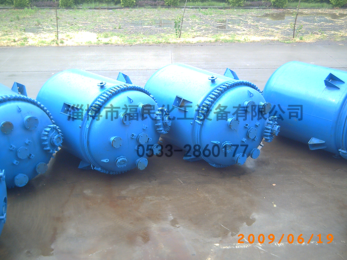 <a href='http://www.lajiao9.cn/glasslined/k/17.html' target='_blank'><u>搪瓷反应釜</u></a>的自润滑轴套介绍